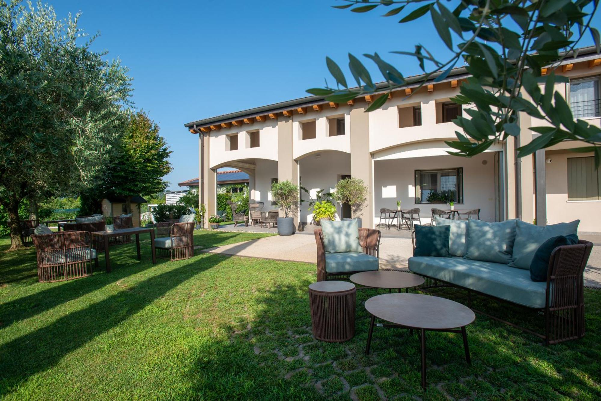 Вілла Relais La Dolce Vite San Vendemiano Екстер'єр фото